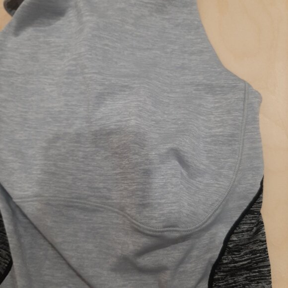 Vintage Lululemon athleisure heathered grey halter tank - Picture 9 of 11